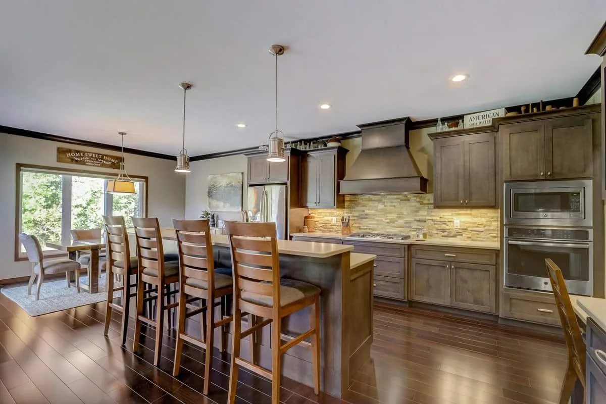 Kitchen with center island